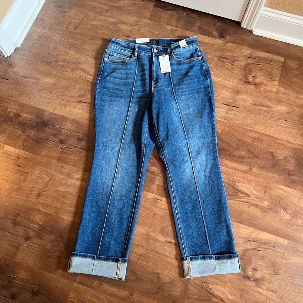 Viral Judy Blue jeans Never worn size 16W
